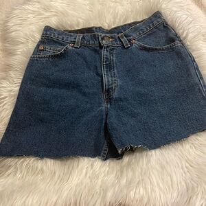 Levi’s Vintage 951 Relaxed Fit Self made cut off shorts